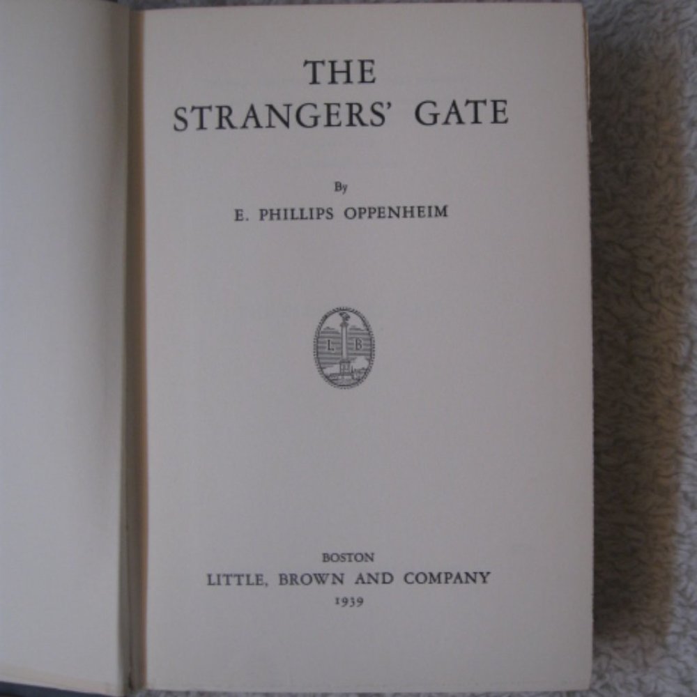 The Strangers' Gate Book - Picture 8 of 8
